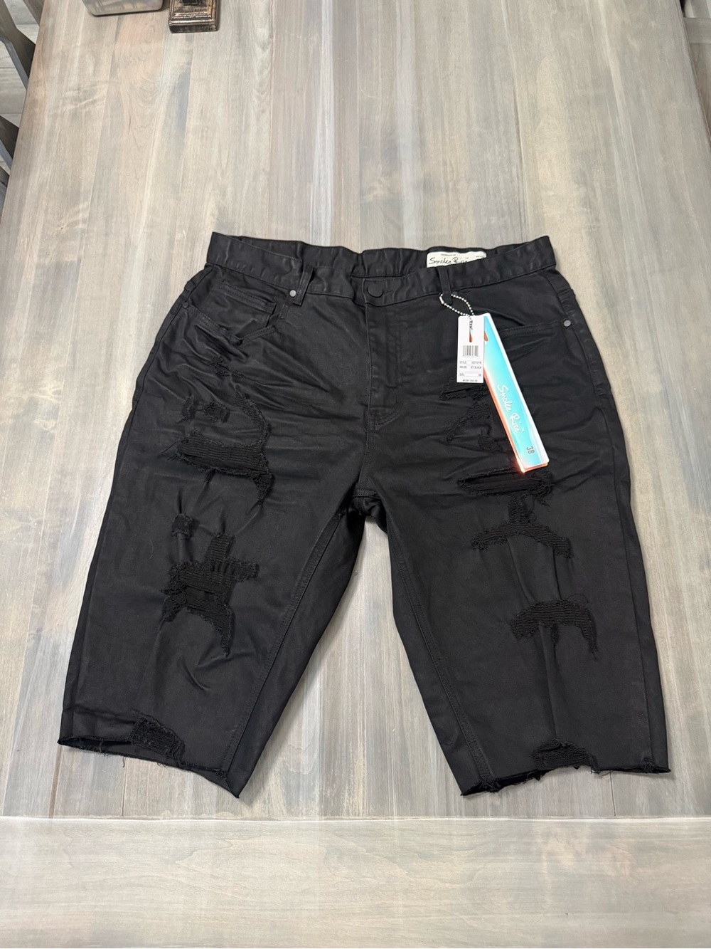 Smoke rise shorts
